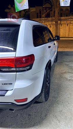 جيب جراند شيروكي